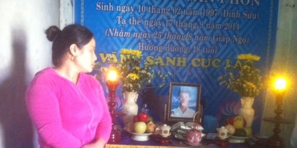 Bất[-]ngờ[-]xuất[-]hiện[-]trước[-]đám[-]tang[-]của…chính[-]mình